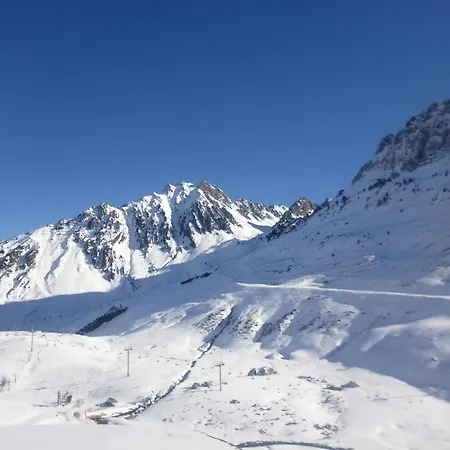 Pour 4 Avec Terrasse, Piscine Couverte, Parking Et Salle De Fitness A 400m Des Pistes - Fr-1-404-245 Daire Bagnères-de-Bigorre