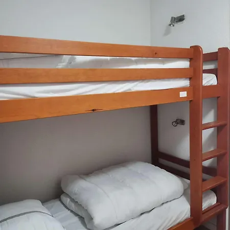 Pour 4 Avec Terrasse, Piscine Couverte, Parking Et Salle De Fitness A 400m Des Pistes - Fr-1-404-245 *